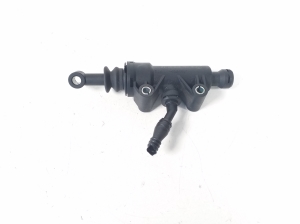 Mercedes Benz C-Class 204 (2007–2014) Clutch master cylinder A2042900112 - 3