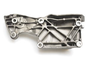 Volkswagen Polo IV (2001–2009) Lichtmaschinenhalter 045903143E - 3