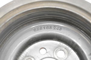Volkswagen Golf V (2003–2009) Väntvõlli rihmaratas 03G105243 - 2