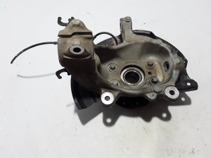 RENAULT Scenic (2016–2026) Radnabe Vorderrad 400105333R - 2