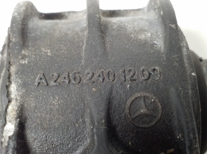Mercedes Benz B-Class 246 (2011–2017) Engine mount A2462401209 - 3