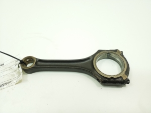   Connecting rod 