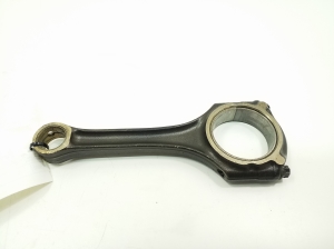   Connecting rod 