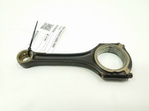  Connecting rod 