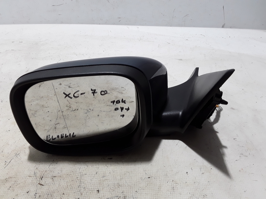 Used VOLVO XC70 Side mirror and its details 31297402