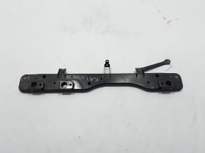 RENAULT Kadjar (2015–2026) Esimese põiktala osa radiaatorite all 544104EA1C - 2
