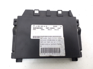 Mercedes Benz E-Class W211 (2002–2009) Getriebesteuergerät A0325451432