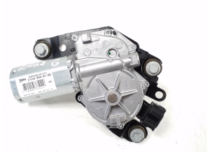 Mercedes Benz CLA-Class W117 (2013–2019) Heckwischermotor A1569068200 - 3