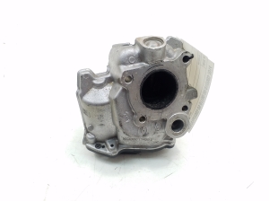  EGR valve 