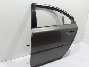  Rear side doors 