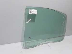  Glass rear side door 