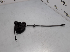 VOLVO V60 (2010–2018) Rear side door lock 31301742 - 3