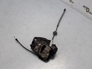 VOLVO V60 (2010–2018) Rear side door lock 31301742 - 5