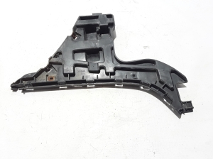  Rear bumper bracket 