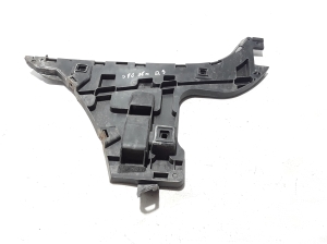  Rear bumper bracket 