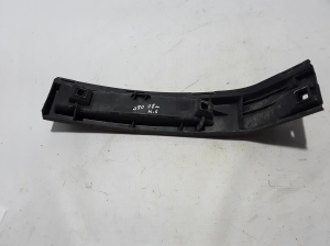  Rear bumper bracket 