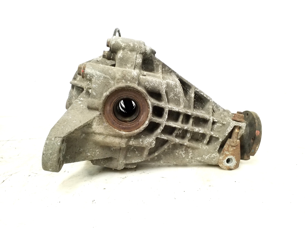 Mercedes Benz ML-Class 163 (1998–2005) Hinterachsdifferential A1633500514 Mercedes Benz ML-Class 163 (1998–2005) Hinterachsdifferential A1633500514
