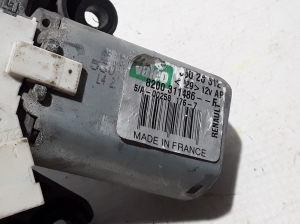 RENAULT Clio III (2005–2012) Heckwischermotor 8200311486 - 3