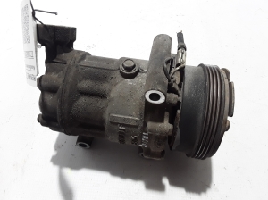 RENAULT Thalia I (2002–2008) Konditsioneeri kompressor 7711368901 - 3