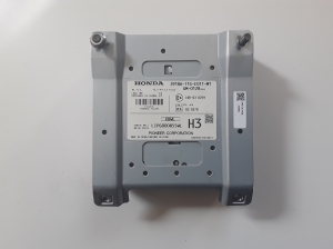 Honda CR-V (2012–2016) Audio amplifier 39186T1GE011 - 2
