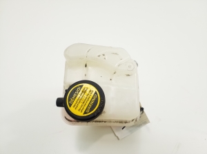 TOYOTA Auris E18 (2012–2018) Coolant reservoir G91H002011 - 3