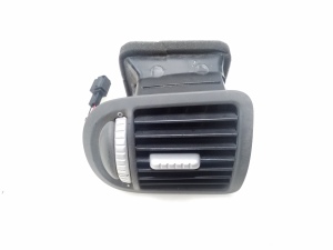 Dashboard air vent grilles - 7L5819703A