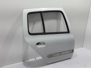   Tür hinten  - 821004545R 