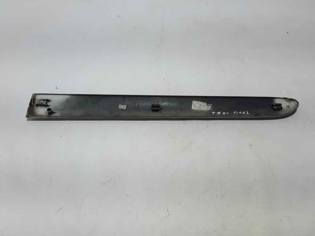 RENAULT Thalia 1 generation  (2002-2008) Right Side Sliding Door Molding 7700410281 22404169