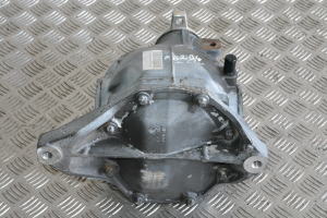 Mercedes Benz C-Class 204 (2007–2014) Rear differential A2043510408 - 5