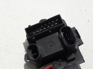 RENAULT Thalia I (2002–2008) Cabin shoulder motor resistance 7701067033 - 2