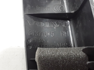 VOLVO V90 (2016–2026) Tagumise toe sisekujundus 31377675 - 2