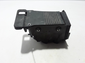 VOLVO V90 (2016–2026) Battery holder 31479621 - 3