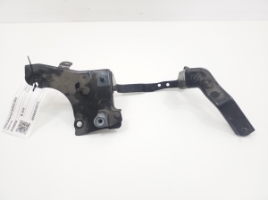TOYOTA Auris E18 (2012–2018) Other bracket 4723302030 - 2