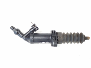 Clutch slave cylinder - 6785964