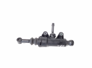 Mercedes Benz C-Class 204 (2007–2014) Siduri peasilinder A2042900112 - 2