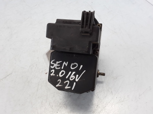 RENAULT Scenic (1996–2003) ABS Steuergerät 8200178134 - 4