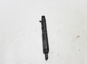 Fuel injector - 8200049873