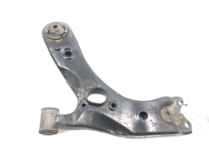 TOYOTA Auris E18 (2012–2018) Front control arm 4806902130 - 2