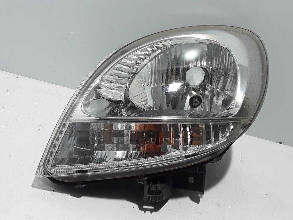 Used RENAULT Kangoo Headlights 8200236590