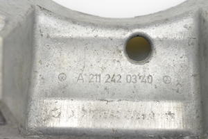 Mercedes Benz S-Class 221 (2005–2013) Käigukasti kinnitus A2112420340 - 3