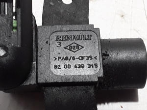 RENAULT Kangoo (1997–2009) Kurbelwellensensor 8200439315 - 3
