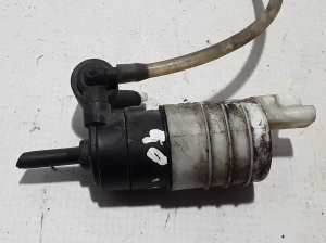 RENAULT Kangoo (1997–2009) Front windshield washer pump 7700431079 - 3