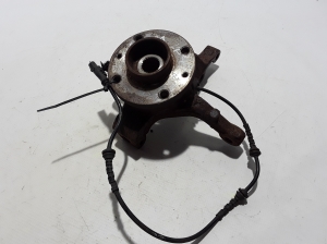 Dacia Sandero (2008–2012) Radnabe Vorderrad 6001548865 - 3