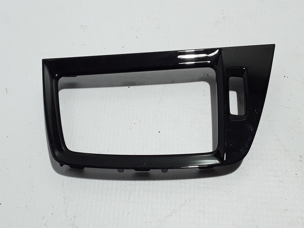 VOLVO XC90 2 generation (2014-2024) Panel trim shield 31366850 22403949