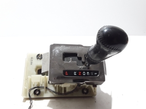   Schaltmechanismus und seine Teile  - 35137AE000 