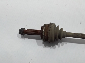 Subaru Legacy III (1998–2003) Tagumine veovõll ja selle osad 28421AE010 - 3