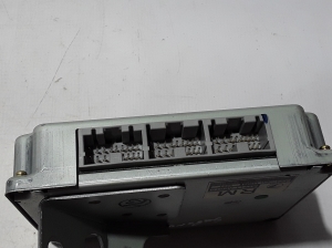 Subaru Legacy III (1998–2003) Juhtplokk 31711AE010 - 2
