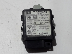   Steuergerät  - 88205AE000 