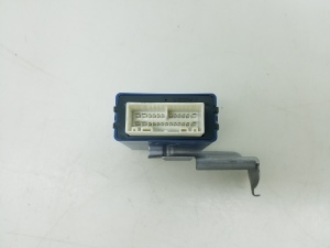TOYOTA Yaris (1999–2005) Relee 8598052051 - 2