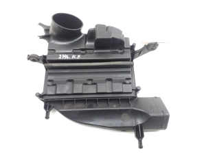 Mercedes Benz ML-Class 164 (2005–2011) Luftfiltergehäuse A6420900901 - 4